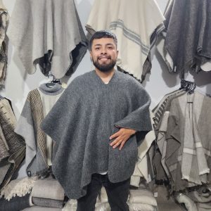 RUANA LIVIANA TIPO 3