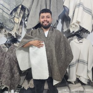 RUANA LIVIANA DOBLE FAZ TIPO 1