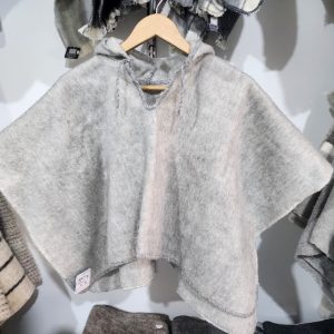 RUANA NIÑO CLASICA TIPO 2