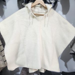 RUANA NIÑO CLASICA TIPO 1