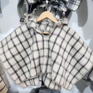 RUANA NIÑO CLASICA TIPO 7